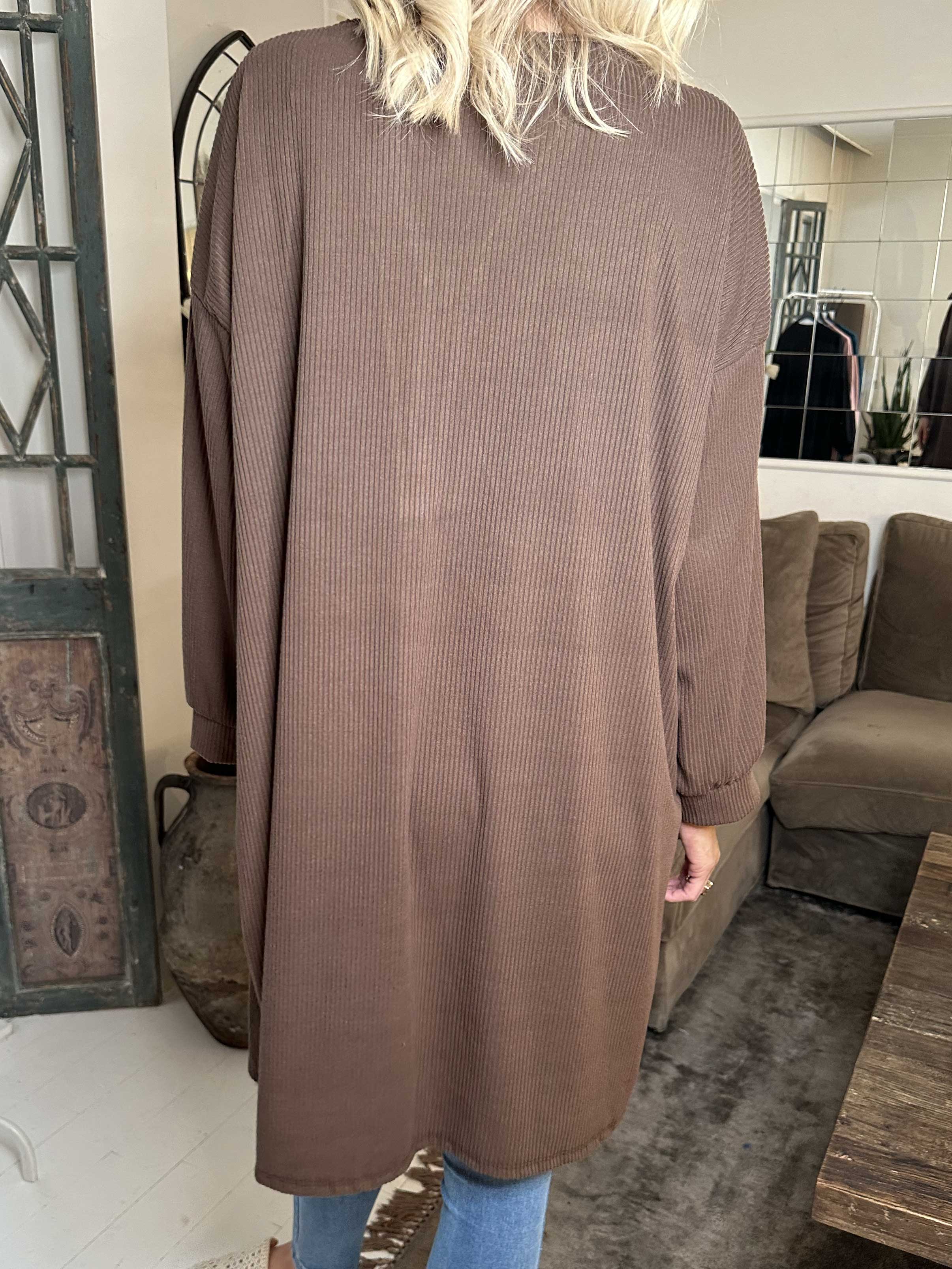 Liana - Mjuk ribbad klänning med dragkedja